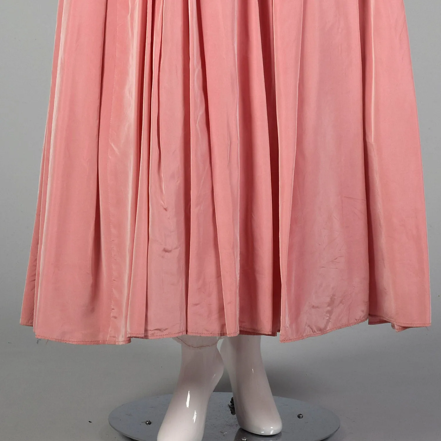 1940s Pink Taffeta Pleated Dress
