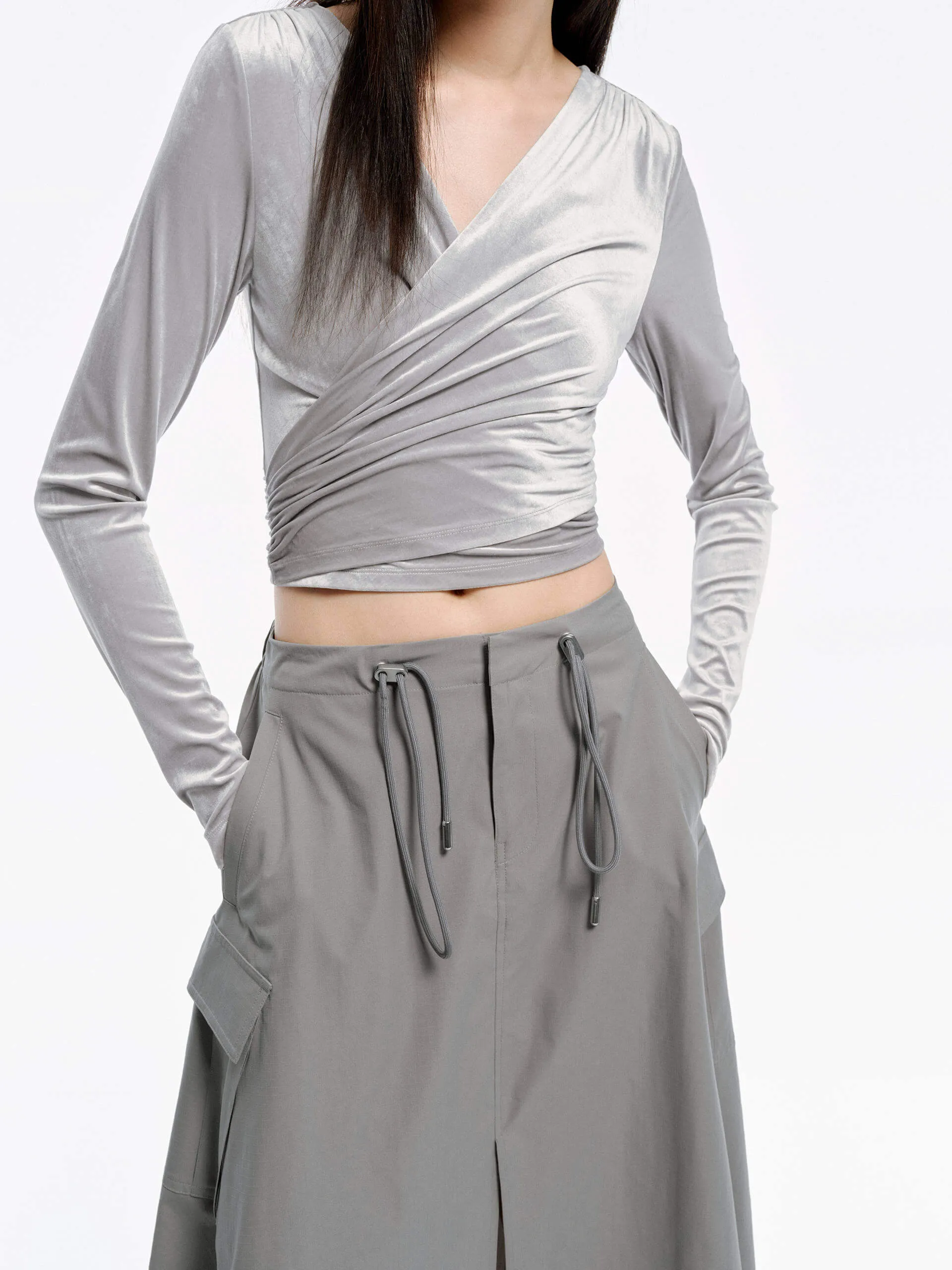 Cropped V-neck Top