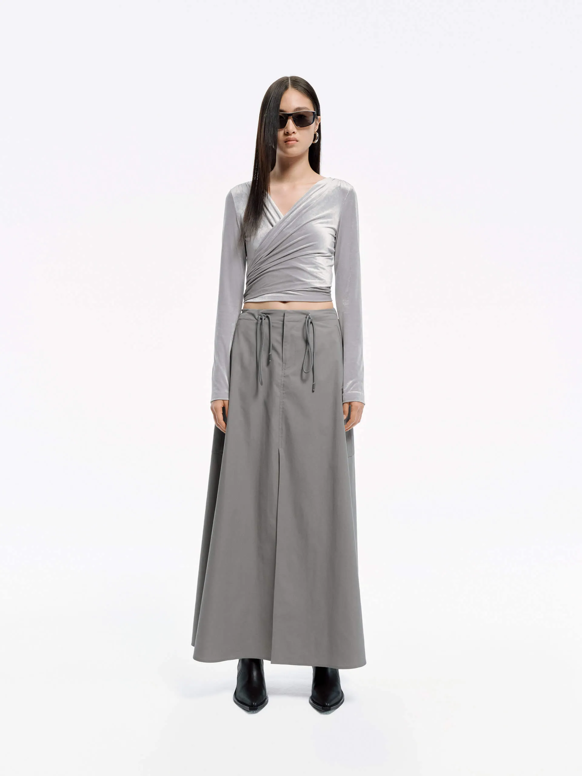 Cropped V-neck Top