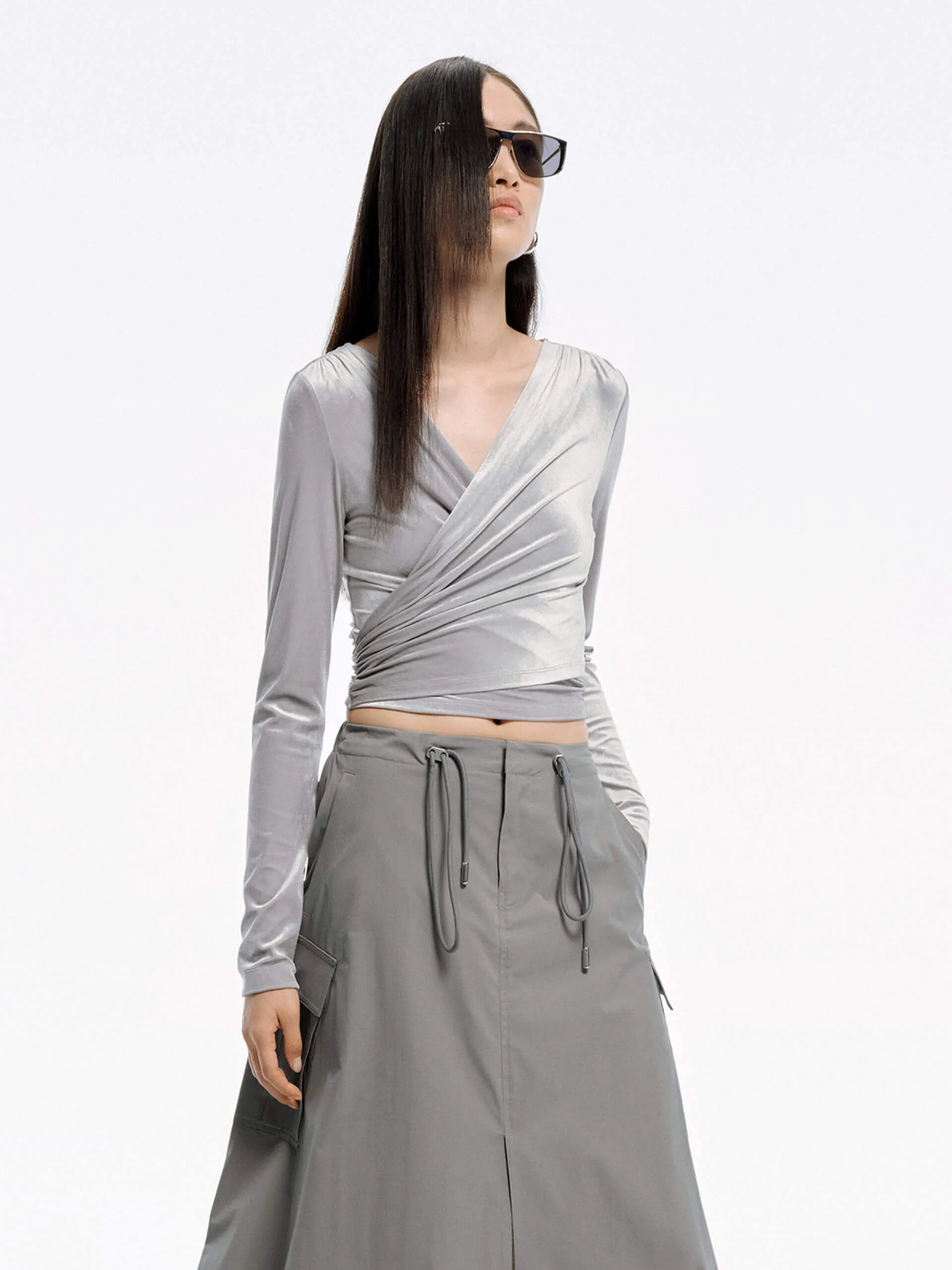 Cropped V-neck Top
