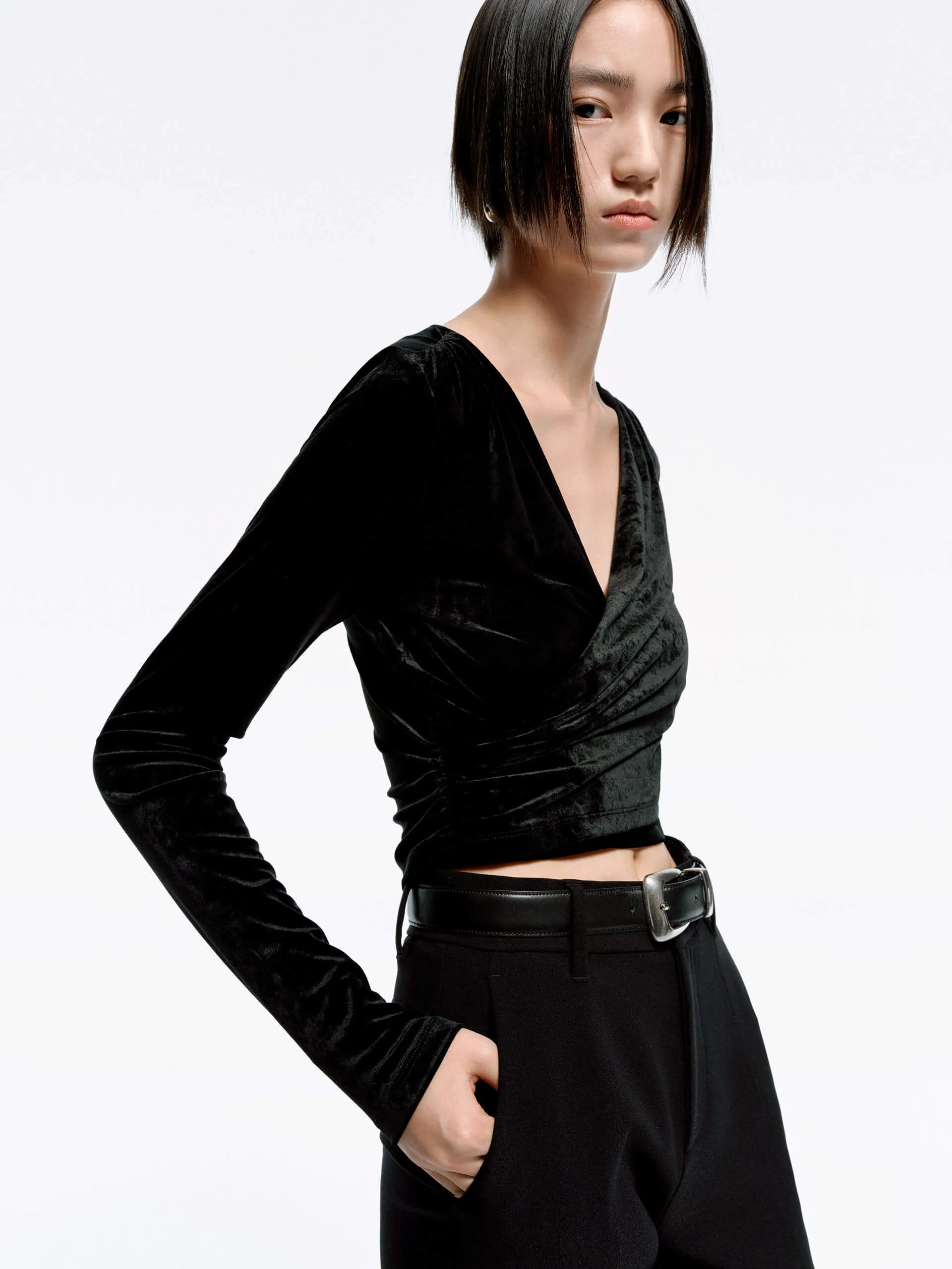 Cropped V-neck Top