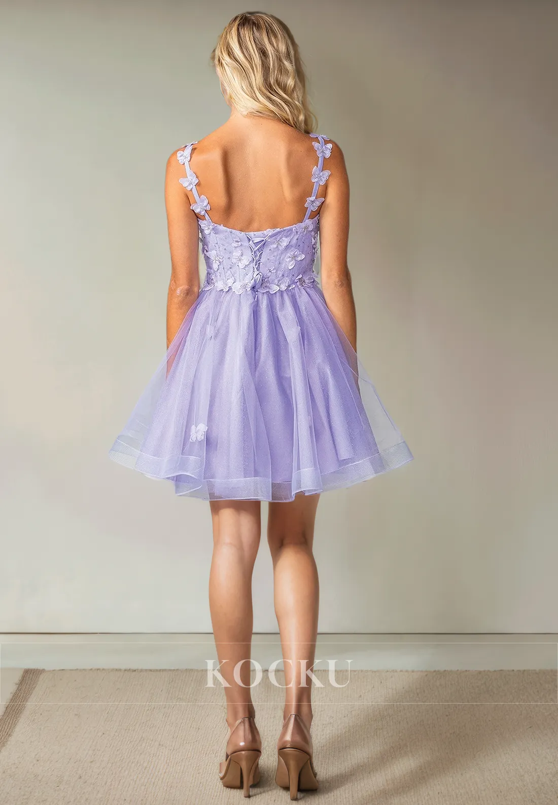 Elegant & Luxurious Straps A-Line Appliques Tulle Party Homecoming Dress