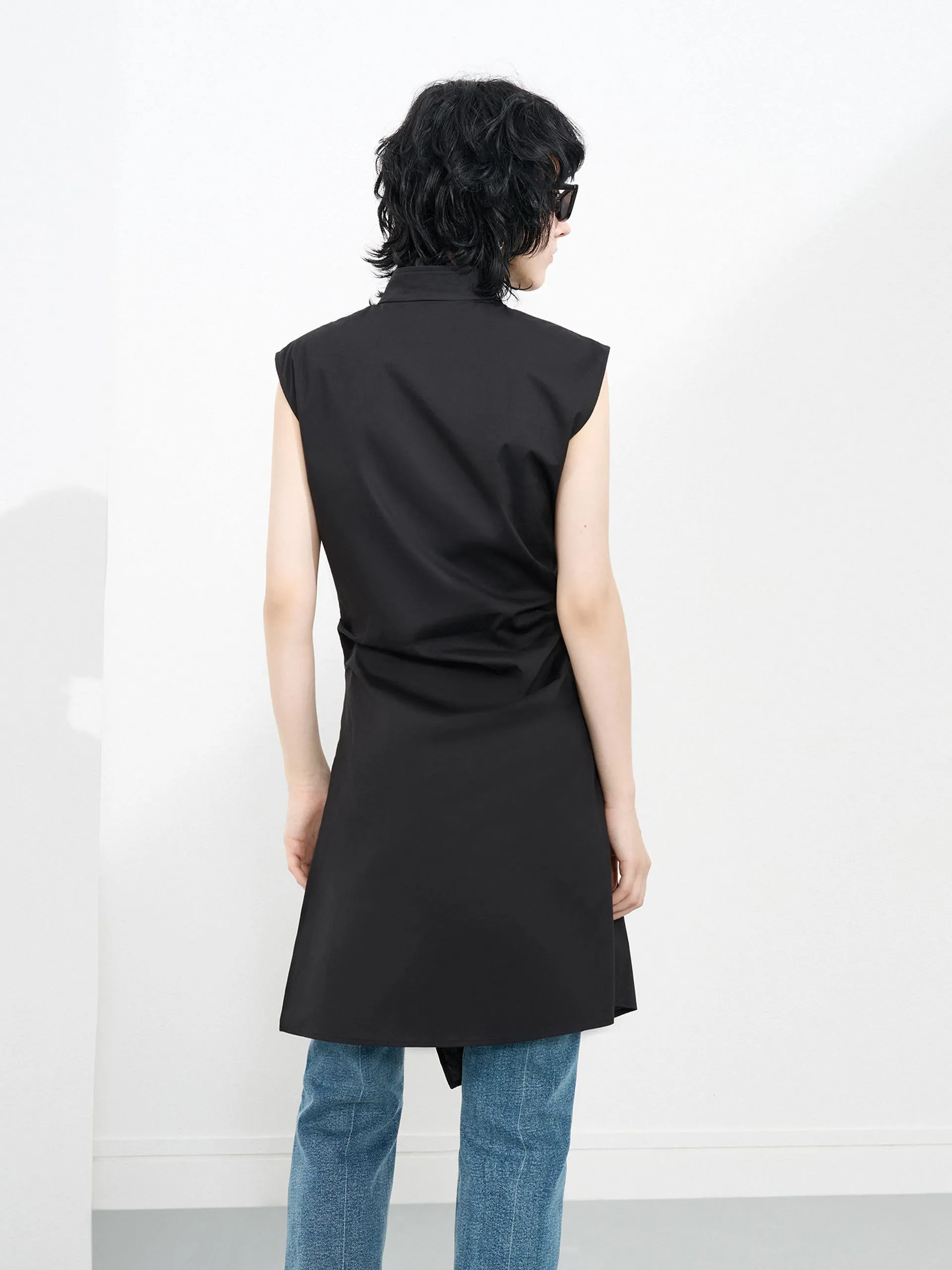 Pleated Slit Sleeveless Top