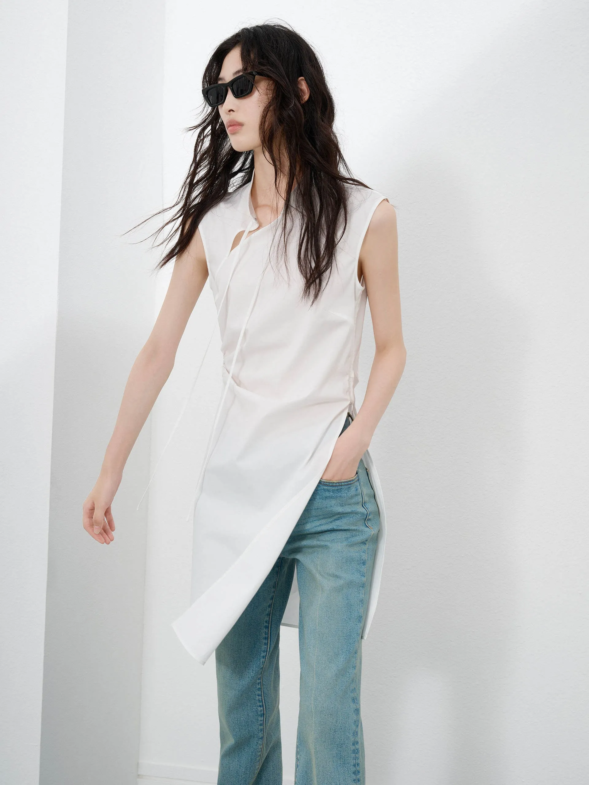 Pleated Slit Sleeveless Top